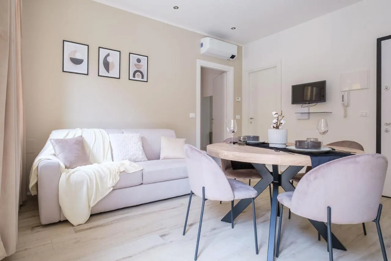 Alloggio Con Terrazzo - Belfiore Apartment Bologna 0*,